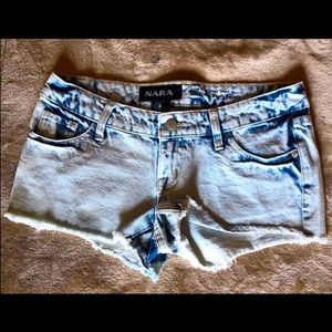 NWOT‼️ Zara Low-Rise Short Shorts
